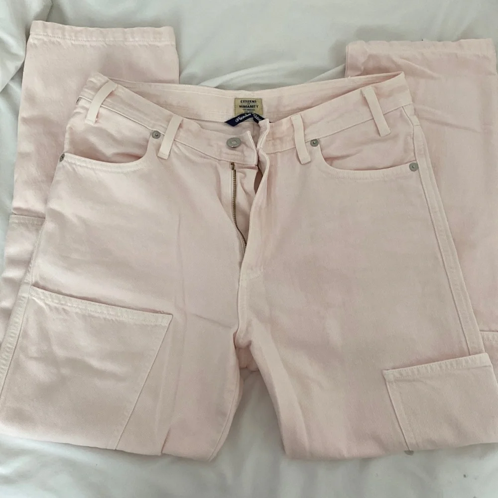 Pink cargos - Picture 1 of 2